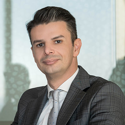 Доц. д-р Светослав Ценов